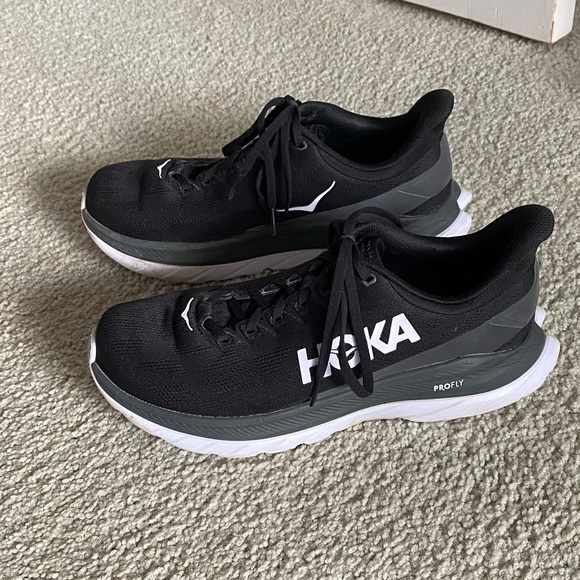 Hoka Black sneakers - Picture 1 of 5